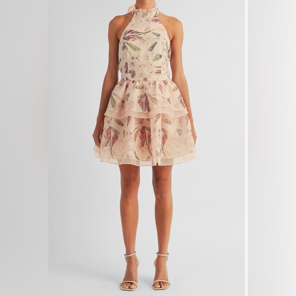 Arose Studio
Danna Floral Print
Halter Minidress - Picture 1 of 2